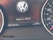 ✅ 2015 Volkswagen Touareg Sport • VIN: WVGEF9BP4FD007954 • Lot: 42437323. Wystawiony na IAAI z przebiegiem 152 654 mil. Bezpłatny archiwum sprzedaży aukcyjnych z USA i szczegółowy raport historii pojazdu na DreamBid. Zdjęcie 15.