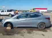 2016 Hyundai Elantra SE z VIN 5NPDH4AE9GH678092, wystawiony jako IAAI lot #43339316 z przebiegiem Nie podano mil oraz . Historia ofert i sprzedaży dostępna na DreamBid. Obrazek 14.