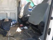 ✅ 2016 Ford Transit • VIN: 1FTYE2YG1GKB45497 • Лот: 41823566. Опубликован ранее на IAAI с пробегом 186 990 миль. Бесплатный доступ к архиву аукционных продаж из США и подробный отчёт об истории автомобиля на DreamBid. Изображение 8.