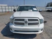 ✅ 2019 Ram 1500 Express • VIN: 1C6RR7FG9KS623965 • Lot: 43250446. Wystawiony na IAAI z przebiegiem 118 910 mil. Bezpłatny archiwum sprzedaży aukcyjnych z USA i szczegółowy raport historii pojazdu na DreamBid. Zdjęcie 12.