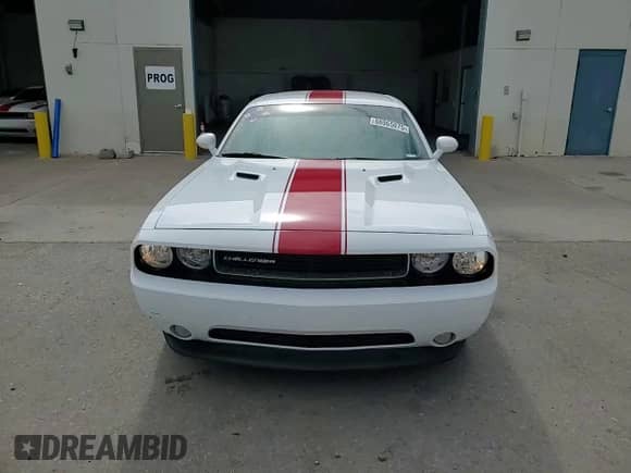 2014 Dodge Challenger Rallye Redline with VIN 2C3CDYAG7EH306440, listed as a Copart auction lot 66965075 with 92,041 mi miles and Salvage title. Bid and sale history available at DreamBid. Image 13.