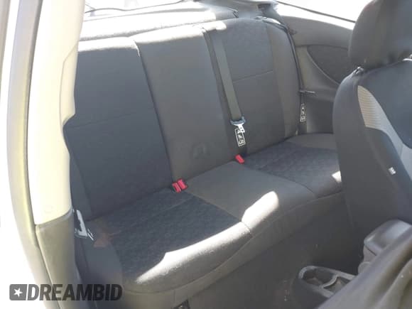 ✅ 2003 Ford Focus ZX3 • VIN: 3FAFP31ZX3R163723 • Lot: 41866542. Listed on IAAI with 83,370 mi. Free auction sales archive from the USA and detailed vehicle history report at DreamBid. Image 8.