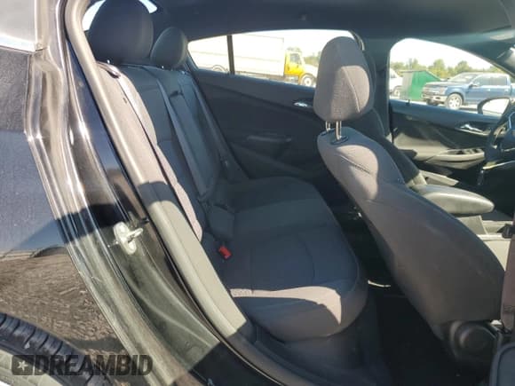 ✅ 2017 Chevrolet Cruze LT • VIN: 1G1BE5SM0H7267853 • Lot: 82371905. Wystawiony na Copart z przebiegiem 88 689 mil. Bezpłatny archiwum sprzedaży aukcyjnych z USA i szczegółowy raport historii pojazdu na DreamBid. Zdjęcie 10.