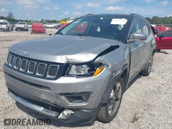✅ 2018 Jeep Compass Limited • VIN: 3C4NJDCB7JT210770 • Lot: 42076189. Listed on IAAI with 159,083 mi. Free auction sales archive from the USA and detailed vehicle history report at DreamBid. Image 6.