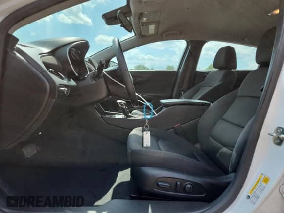 ✅ 2023 Chevrolet Malibu RS • VIN: 1G1ZG5ST4PF115384 • Lot: 70158155. Listed on Copart with 22,584 mi miles. Access the free auction sales archive from the USA and view a detailed vehicle history report at DreamBid. Image 7.