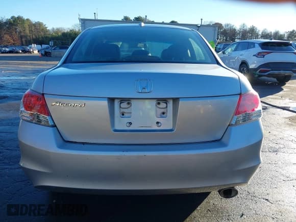 ✅ 2010 Honda Accord EX-L • VIN: 1HGCP2F88AA001914 • Lot: 43737701. Wystawiony na IAAI z przebiegiem 130 177 mil. Bezpłatny archiwum sprzedaży aukcyjnych z USA i szczegółowy raport historii pojazdu na DreamBid. Zdjęcie 16.