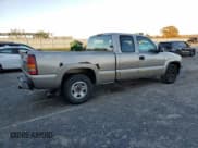 ✅ 2001 Chevrolet Silverado 1500 LS • VIN: 1GCEC19V11Z136992 • Lot: 91720745. Listed on Copart with 170,800 mi. Free auction sales archive from the USA and detailed vehicle history report at DreamBid. Image 3.