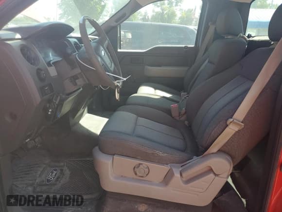 ✅ 2010 Ford F-150 XL • VIN: 1FTMF1C85AKE41734 • Lot: 73880154. Listed on Copart with 201,546 mi. Free auction sales archive from the USA and detailed vehicle history report at DreamBid. Image 7.