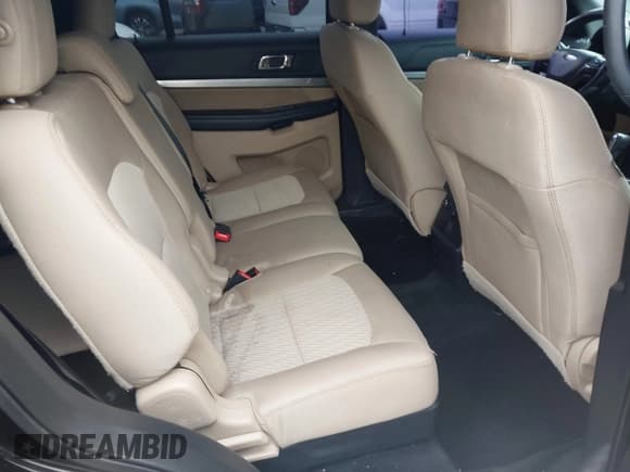 ✅ 2017 Ford Explorer • VIN: 1FM5K7B81HGC46985 • Лот: 42354823. Опубликован ранее на IAAI с пробегом 156 608 миль. Бесплатный доступ к архиву аукционных продаж из США и подробный отчёт об истории автомобиля на DreamBid. Изображение 8.