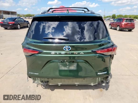 ✅ 2025 Toyota Sienna Platinum • VIN: 5TDESKFCXSS160562 • Лот: 81461065. Опубликован ранее на Copart с пробегом 18 852 миль. Бесплатный доступ к архиву аукционных продаж из США и подробный отчёт об истории автомобиля на DreamBid. Изображение 6.