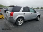 ✅ 2005 Saturn VUE • VIN: 5GZCZ634X5S844920 • Lot: 55912175. Wystawiony na Copart z przebiegiem 159 450 mil. Bezpłatny archiwum sprzedaży aukcyjnych z USA i szczegółowy raport historii pojazdu na DreamBid. Zdjęcie 3.