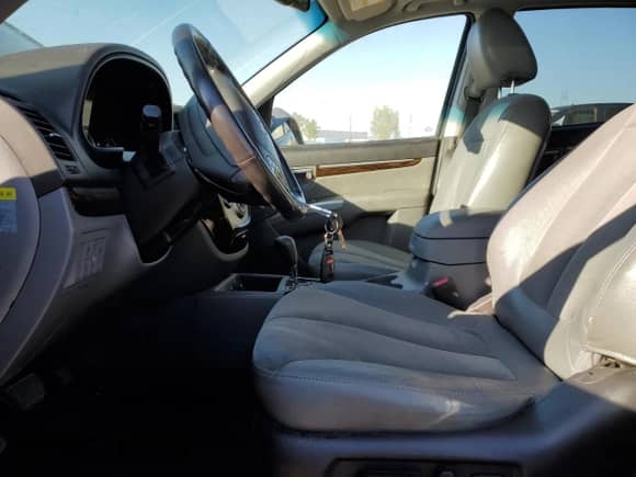 2011 Hyundai Santa Fe GLS с VIN 5XYZGDAG4BG041234, выставлен на аукционе Copart как лот 69840025 с пробегом 229 215 миль миль и Списание • Salvage title. История ставок и продаж доступна на DreamBid. Изображение 7.