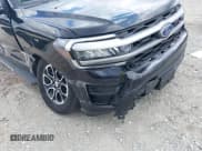 ✅ 2022 Ford Expedition Max XLT • VIN: 1FMJK1JT5NEA42098 • Lot: 42788736. Listed on IAAI with 62,388 mi. Free auction sales archive from the USA and detailed vehicle history report at DreamBid. Image 17.