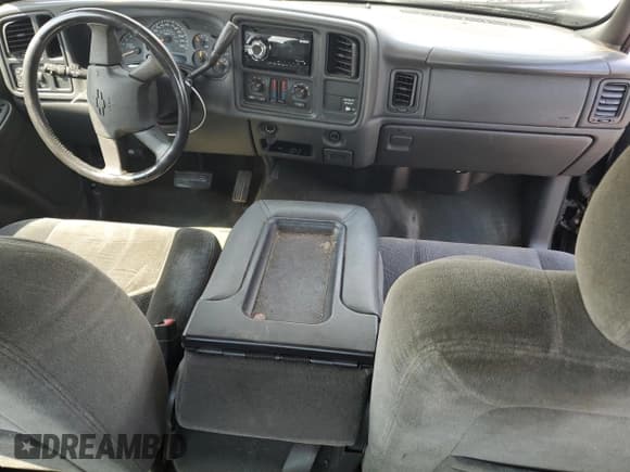 ✅ 2003 Chevrolet Silverado 1500 LS • VIN: 2GCEC19T631202351 • Лот: 66926624. Опубликован ранее на Copart с пробегом 192 866 миль. Бесплатный доступ к архиву аукционных продаж из США и подробный отчёт об истории автомобиля на DreamBid. Изображение 8.