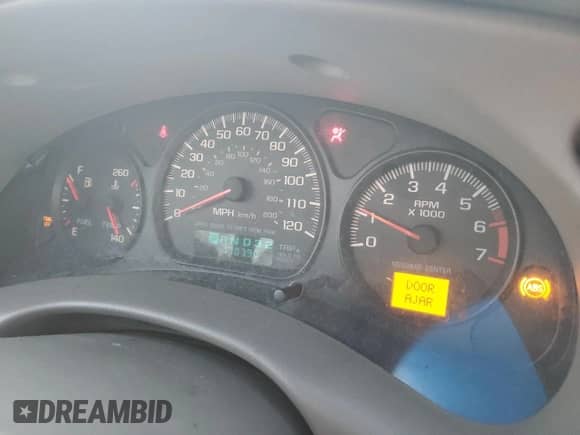 2000 Chevrolet Impala LS с VIN 2G1WH55K1Y9329780, выставлен на аукционе Copart как лот 82885784 с пробегом 170 790 миль миль и Списание • Salvage title. История ставок и продаж доступна на DreamBid. Изображение 9.