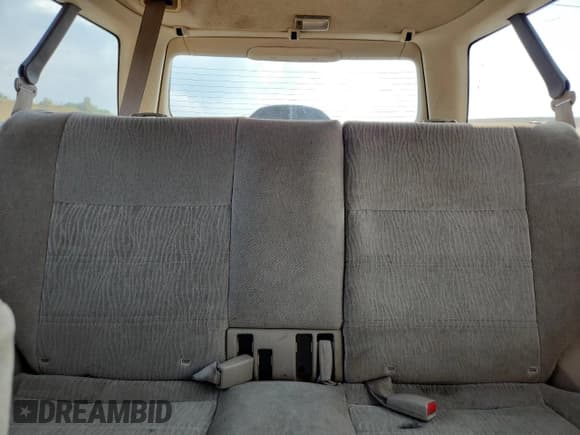 ✅ 2001 Subaru Legacy Outback • VIN: 4S3BH675017644077 • Lot: 71537945. Listed on Copart with 270,320 mi. Free auction sales archive from the USA and detailed vehicle history report at DreamBid. Image 10.