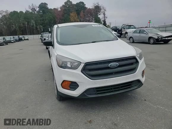 ✅ 2018 Ford Escape S • VIN: 1FMCU0F72JUB58609 • Lot: 92798325. Listed on Copart with 117,207 mi. Free auction sales archive from the USA and detailed vehicle history report at DreamBid. Image 14.