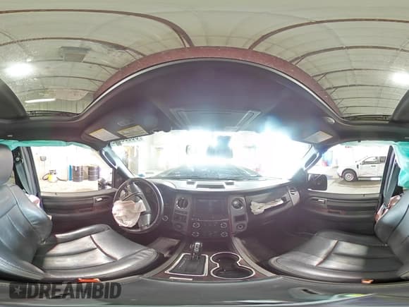 ✅ 2017 Ford Expedition Max Platinum • VIN: 1FMJK1MT0HEA58242 • Lot: 56903255. Wystawiony na Copart z przebiegiem 92 653 mil. Bezpłatny archiwum sprzedaży aukcyjnych z USA i szczegółowy raport historii pojazdu na DreamBid. Zdjęcie 16.