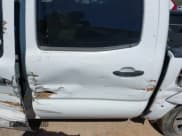 ✅ 2013 Toyota Tacoma • VIN: 5TFJX4CN5DX030249 • Лот: 41810560. Опубликован ранее на IAAI с пробегом 177 680 миль. Бесплатный доступ к архиву аукционных продаж из США и подробный отчёт об истории автомобиля на DreamBid. Изображение 20.