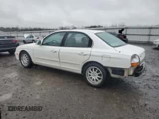 1999 Hyundai Sonata GLS с VIN KMHWF35VXXA049804, выставлен на аукционе Copart как лот 44175995 с пробегом 123 322 миль миль и Списание • Salvage title. История ставок и продаж доступна на DreamBid. Изображение 2.