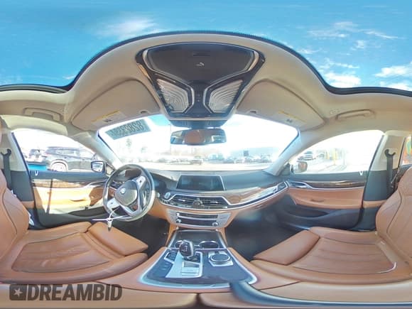 ✅ 2020 BMW 7 Series 740i xDrive • VIN: WBA7T4C04LCD18344 • Лот: 82823384. Опубликован ранее на Copart с пробегом Не указан. Бесплатный доступ к архиву аукционных продаж из США и подробный отчёт об истории автомобиля на DreamBid. Изображение 13.