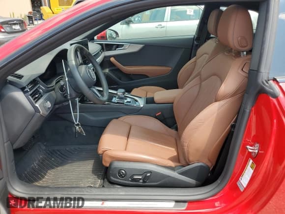 ✅ 2020 Audi A5 Premium Plus • VIN: WAUTNAF58LA013209 • Lot: 62730833. Wystawiony na Copart z przebiegiem 27 297 mil. Bezpłatny archiwum sprzedaży aukcyjnych z USA i szczegółowy raport historii pojazdu na DreamBid. Zdjęcie 7.