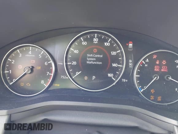 ✅ 2025 Mazda CX-90 Preferred • VIN: JM3KKBHDXS1224788 • Lot: 42007081. Wystawiony na IAAI z przebiegiem 752 mil. Bezpłatny archiwum sprzedaży aukcyjnych z USA i szczegółowy raport historii pojazdu na DreamBid. Zdjęcie 7.