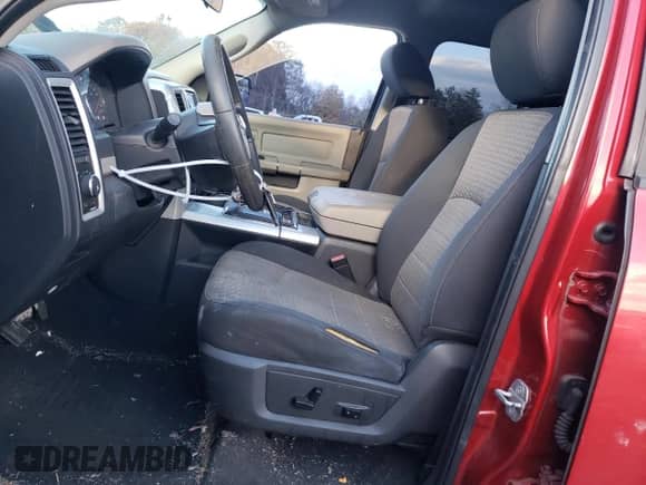 2010 Dodge 1500 SLT с VIN 1D7RB1GT6AS111736, выставлен на аукционе Copart как лот 81761994 с пробегом 189 930 миль миль и Чистый • Clean title. История ставок и продаж доступна на DreamBid. Изображение 7.