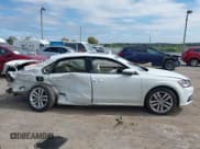 ✅ 2019 Volkswagen Passat Wolfsburg Edition • VIN: 1VWLA7A34KC012386 • Лот: 43193343. Опубликован ранее на IAAI с пробегом 46 301 миль. Бесплатный доступ к архиву аукционных продаж из США и подробный отчёт об истории автомобиля на DreamBid. Изображение 12.