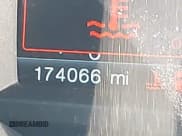 ✅ 2015 Ford Explorer Limited • VIN: 1FM5K8F85FGA59939 • Lot: 41547997. Wystawiony na IAAI z przebiegiem 174 066 mil. Bezpłatny archiwum sprzedaży aukcyjnych z USA i szczegółowy raport historii pojazdu na DreamBid. Zdjęcie 14.