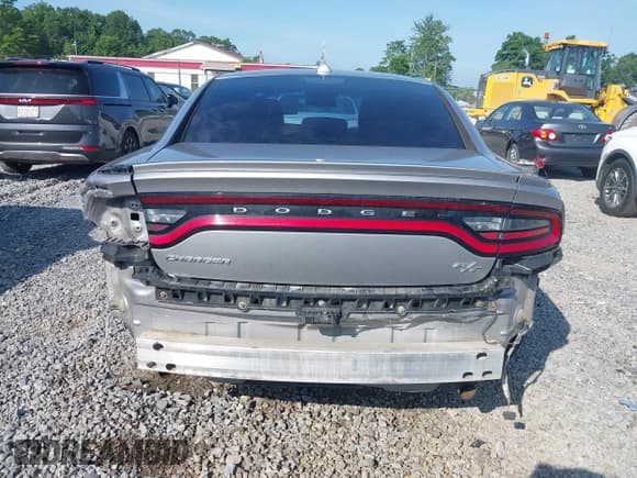 ✅ 2017 Dodge Charger Daytona 340 • VIN: 2C3CDXCT9HH572003 • Lot: 42607192. Wystawiony na IAAI z przebiegiem 114 892 mil. Bezpłatny archiwum sprzedaży aukcyjnych z USA i szczegółowy raport historii pojazdu na DreamBid. Zdjęcie 17.