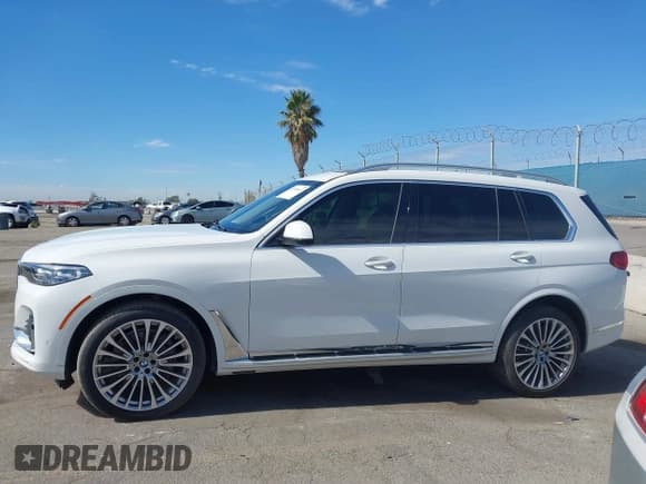 ✅ 2019 BMW X7 xDrive50i • VIN: 5UXCX4C54KLS38649 • Лот: 43510613. Опубликован ранее на IAAI с пробегом 60 905 миль. Бесплатный доступ к архиву аукционных продаж из США и подробный отчёт об истории автомобиля на DreamBid. Изображение 14.