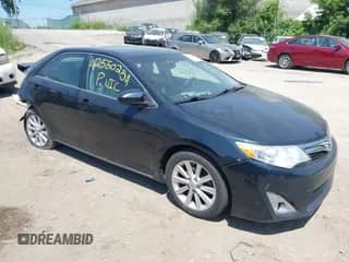 2013 Toyota Camry L with VIN 4T1BF1FK2DU685392, listed as a IAAI auction lot 42550254 with 178,100 mi miles and . Bid and sale history available at DreamBid. Image 1.