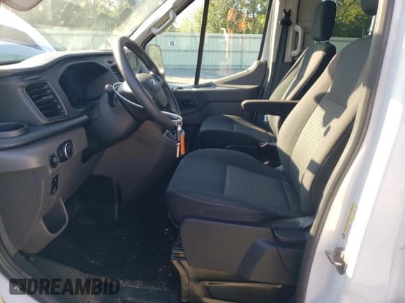 ✅ 2021 Ford Transit Passenger XL • VIN: 1FBAX2C84MKA04547 • Лот: 72682074. Опубликован ранее на Copart с пробегом 87 077 миль. Бесплатный доступ к архиву аукционных продаж из США и подробный отчёт об истории автомобиля на DreamBid. Изображение 7.