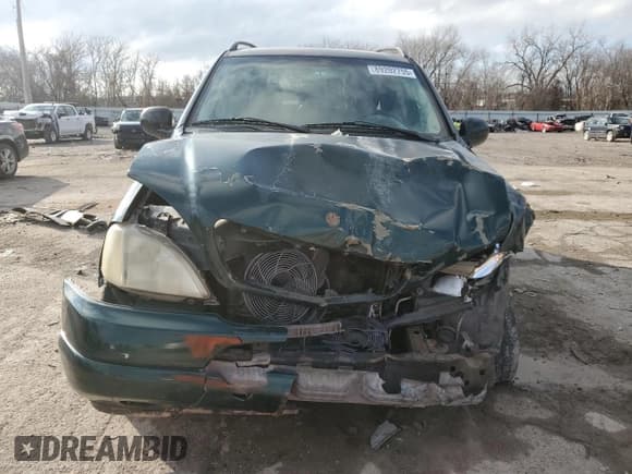 ✅ 2000 Mercedes-Benz M 320/430/500 • VIN: 4JGAB54E3YA146444 • Lot: 89202755. Listed on Copart with 280,549 mi. Free auction sales archive from the USA and detailed vehicle history report at DreamBid. Image 5.