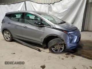 ✅ 2023 Chevrolet Bolt EV 1LT • VIN: 1G1FW6S03P4188680 • Lot: 43463155. Wystawiony na Copart z przebiegiem Nie podano. Bezpłatny archiwum sprzedaży aukcyjnych z USA i szczegółowy raport historii pojazdu na DreamBid. Zdjęcie 4.