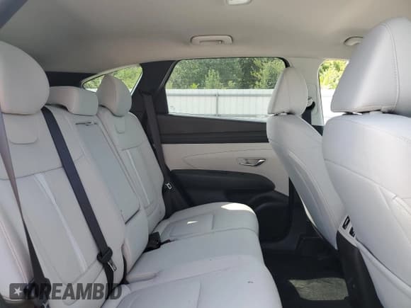 ✅ 2025 Hyundai Tucson SEL • VIN: 5NMJBCDE1SH586703 • Лот: 71685165. Опубликован ранее на Copart с пробегом 3 138 миль. Бесплатный доступ к архиву аукционных продаж из США и подробный отчёт об истории автомобиля на DreamBid. Изображение 11.