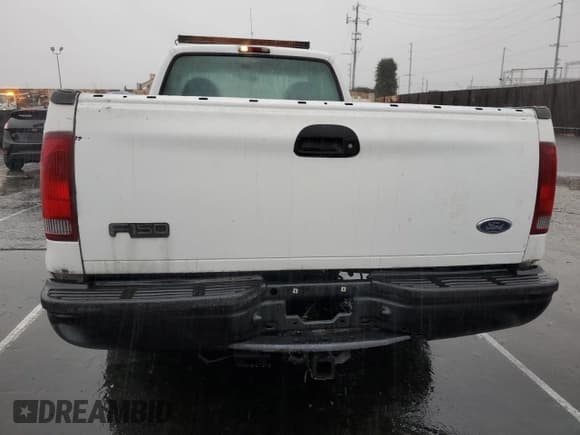 ✅ 1999 Ford F-250 XL • VIN: 1FTNF20L6XEE74882 • Lot: 45205425. Listed on Copart with 248,699 mi. Free auction sales archive from the USA and detailed vehicle history report at DreamBid. Image 6.