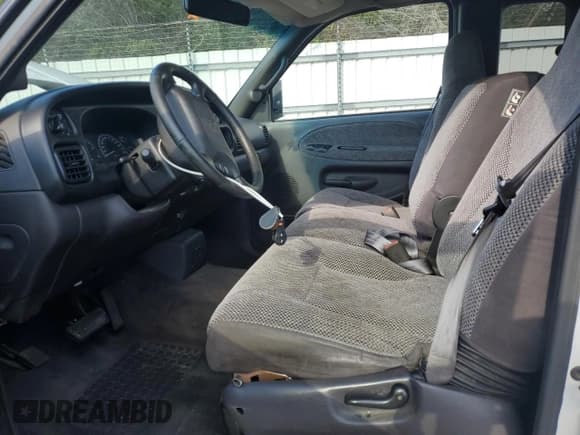 ✅ 1999 Dodge 1500 • VIN: 1B7HC13Z2XJ650706 • Lot: 90424415. Listed on Copart with 162,792 mi. Free auction sales archive from the USA and detailed vehicle history report at DreamBid. Image 7.