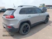 ✅ 2016 Jeep Cherokee Limited • VIN: 1C4PJMDS5GW354070 • Lot: 39934374. Wystawiony na IAAI z przebiegiem 74 985 mil. Bezpłatny archiwum sprzedaży aukcyjnych z USA i szczegółowy raport historii pojazdu na DreamBid. Zdjęcie 4.