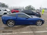 ✅ 2006 Chevrolet Corvette • VIN: 1G1YY26U065101335 • Lot: 43752836. Wystawiony na IAAI z przebiegiem 51 663 mil. Bezpłatny archiwum sprzedaży aukcyjnych z USA i szczegółowy raport historii pojazdu na DreamBid. Zdjęcie 13.