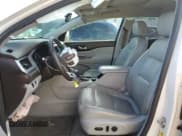 ✅ 2018 GMC Acadia SLT • VIN: 1GKKNULSXJZ140332 • Lot: 91495485. Wystawiony na Copart z przebiegiem 121 098 mil. Bezpłatny archiwum sprzedaży aukcyjnych z USA i szczegółowy raport historii pojazdu na DreamBid. Zdjęcie 7.