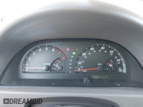 ✅ 2002 Toyota Camry LE • VIN: 4T1BE32KX2U043133 • Lot: 43402813. Wystawiony na IAAI z przebiegiem 96 392 mil. Bezpłatny archiwum sprzedaży aukcyjnych z USA i szczegółowy raport historii pojazdu na DreamBid. Zdjęcie 7.