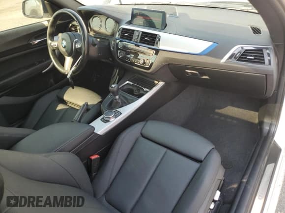 ✅ 2018 BMW 2 Series M240i • VIN: WBA2J5C58JVB27786 • Lot: 67867575. Listed on Copart with 68,414 mi. Free auction sales archive from the USA and detailed vehicle history report at DreamBid. Image 8.