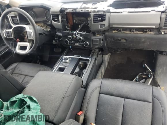 ✅ 2023 Ford Expedition XLT • VIN: 1FMJU1H83PEA42759 • Lot: 89890835. Listed on Copart with Not provided. Free auction sales archive from the USA and detailed vehicle history report at DreamBid. Image 8.