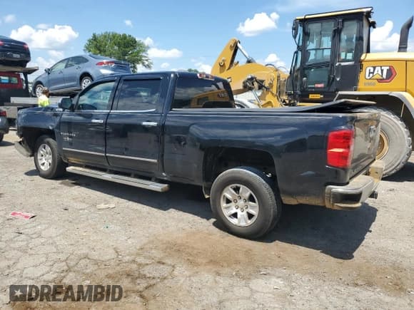 ✅ 2018 Chevrolet Silverado 1500 LT • VIN: 3GCPCREC8JG523518 • Lot: 65961315. Wystawiony na Copart z przebiegiem 113 796 mil. Bezpłatny archiwum sprzedaży aukcyjnych z USA i szczegółowy raport historii pojazdu na DreamBid. Zdjęcie 2.