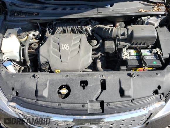 ✅ 2012 Kia Sedona LX • VIN: KNDMG4C71C6459570 • Lot: 70725265. Wystawiony na Copart z przebiegiem 142 779 mil. Bezpłatny archiwum sprzedaży aukcyjnych z USA i szczegółowy raport historii pojazdu na DreamBid. Zdjęcie 12.