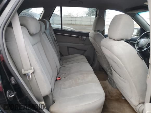 ✅ 2008 Hyundai Santa Fe GLS • VIN: 5NMSG73D98H133654 • Lot: 73875314. Listed on Copart with 192,670 mi. Free auction sales archive from the USA and detailed vehicle history report at DreamBid. Image 11.