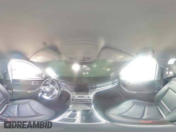 ✅ 2021 Ford Explorer XLT • VIN: 1FMSK7DH2MGC39148 • Lot: 44561415. Wystawiony na Copart z przebiegiem Nie podano. Bezpłatny archiwum sprzedaży aukcyjnych z USA i szczegółowy raport historii pojazdu na DreamBid. Zdjęcie 14.