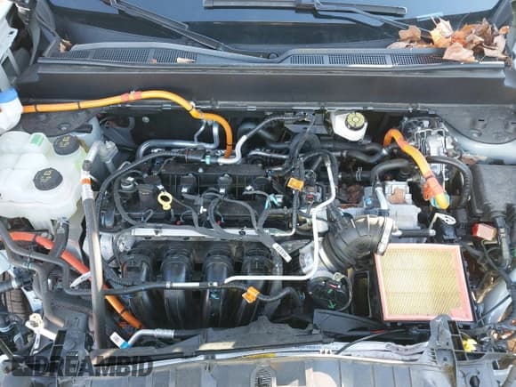 ✅ 2024 Ford Maverick Lariat • VIN: 3FTTW8M35RRB31386 • Lot: 43404724. Wystawiony na IAAI z przebiegiem 12 428 mil. Bezpłatny archiwum sprzedaży aukcyjnych z USA i szczegółowy raport historii pojazdu na DreamBid. Zdjęcie 10.